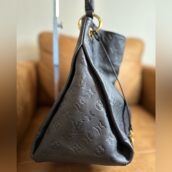 LOUIS VUITTON Artsy MM Empreinte Infini Monogram Shoulder Bag - Picture 7 of 16